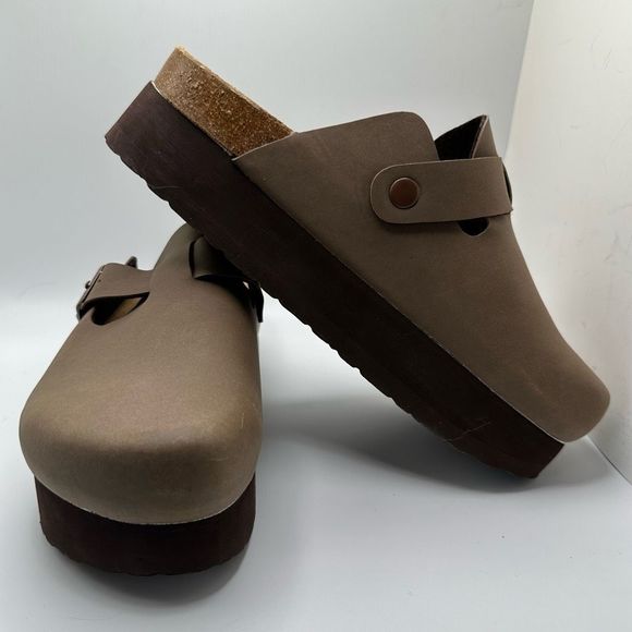 CUSHIONAIRE Women's Cork Footbed Platform Clog 7.5 BROWN - Picture 6 of 7